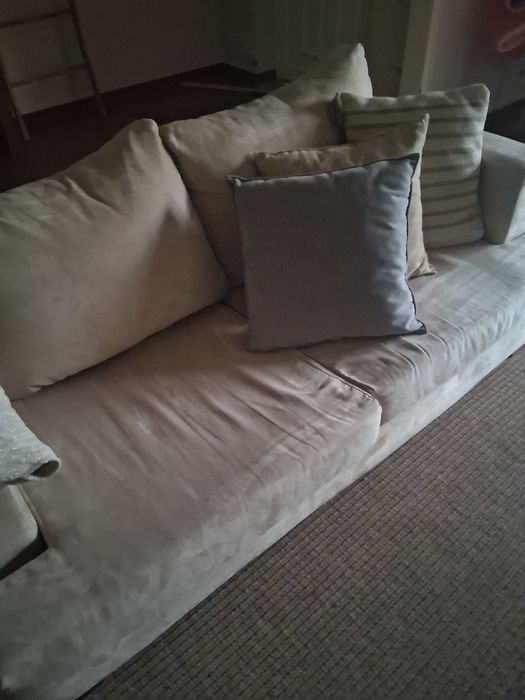 Sofa de 3 lugares e sofa de dois lugares