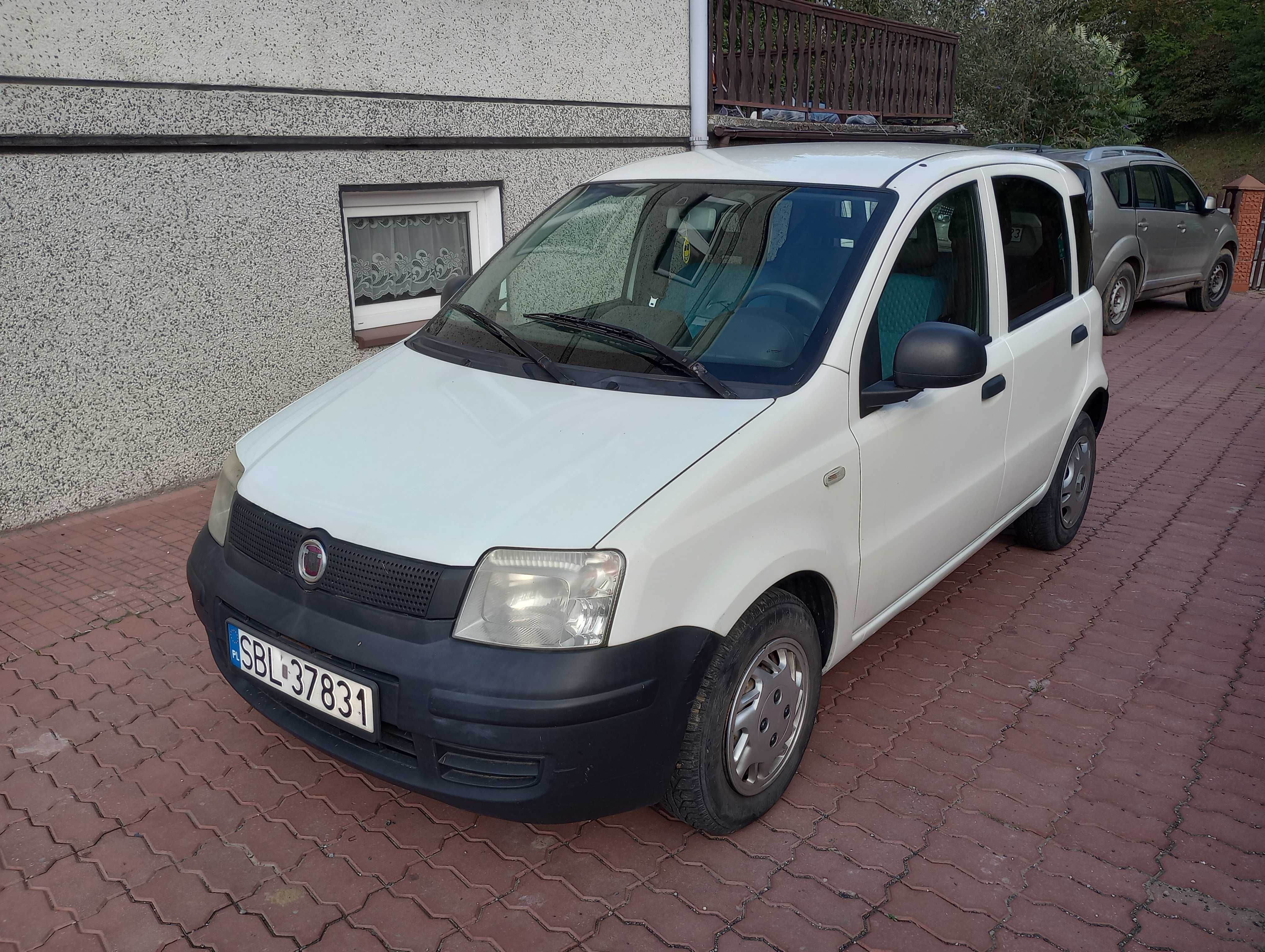 Fiat Panda 1.2i z 2008 roku