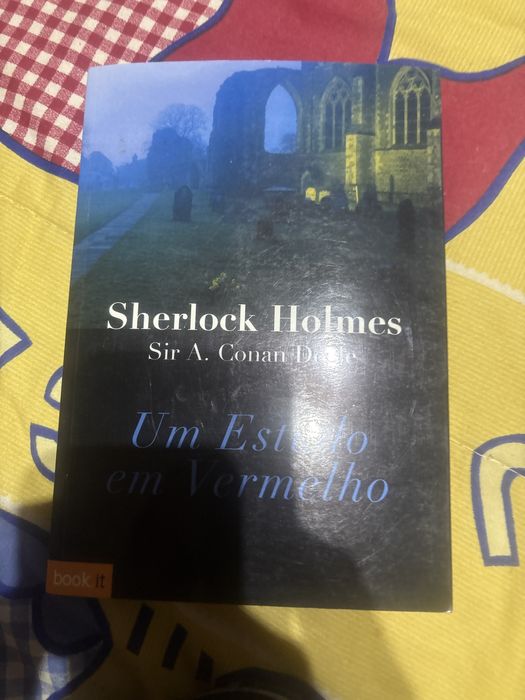 Um estudo em vermelho