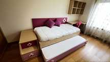 Moveis de quarto de meninas com 2 camas e secretaria