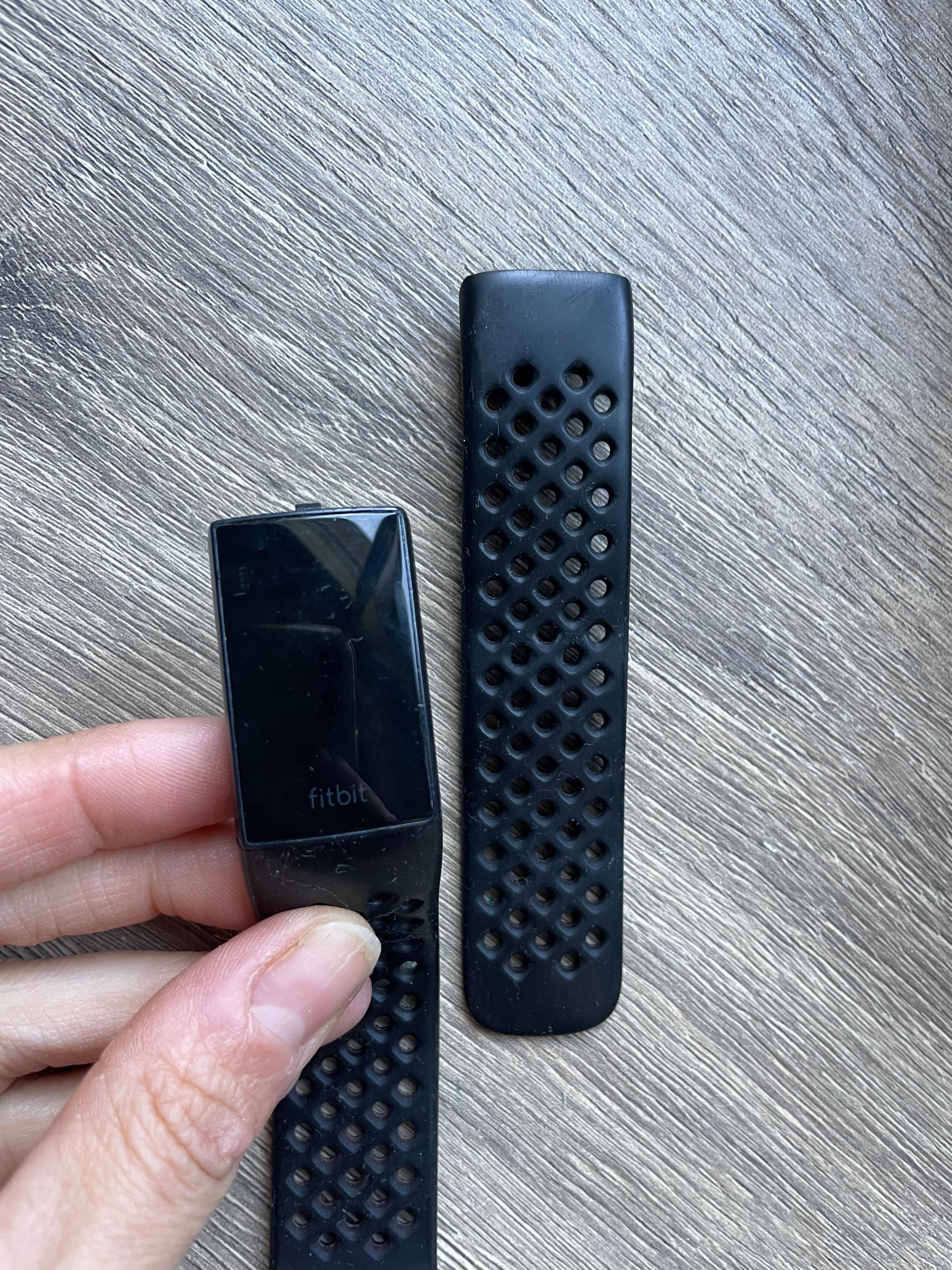 Fitbit charge 4 opaska