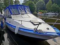 Łódź motororowa kabinowa 74mth Bayliner Capri jacht kabinowy