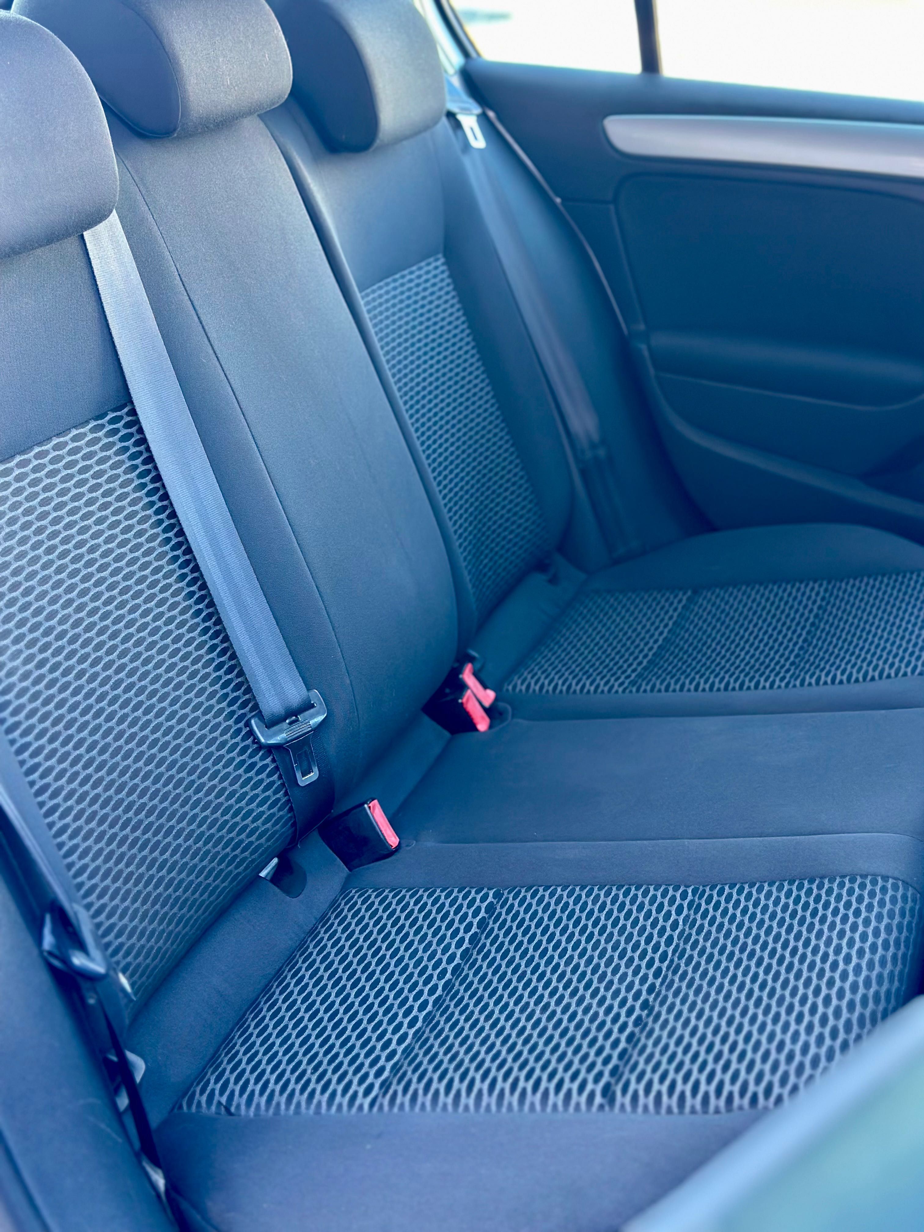 Golf 2010 1.6 TDI AUTOMÁTICO