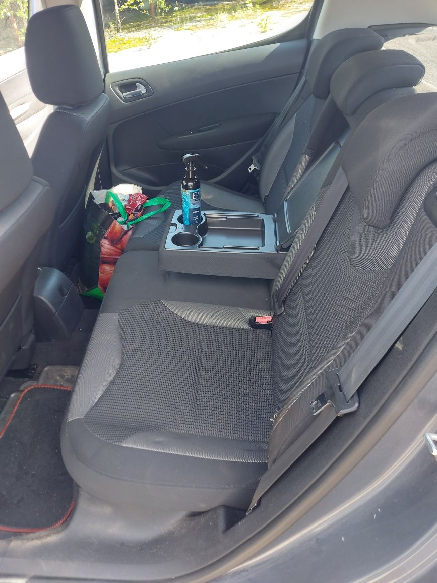 Peugeot 308 1.6 HDI 2010 Anglik niski przebieg 140 tysięcy