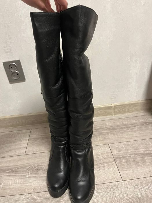 Шкіряні,зимові чоботи