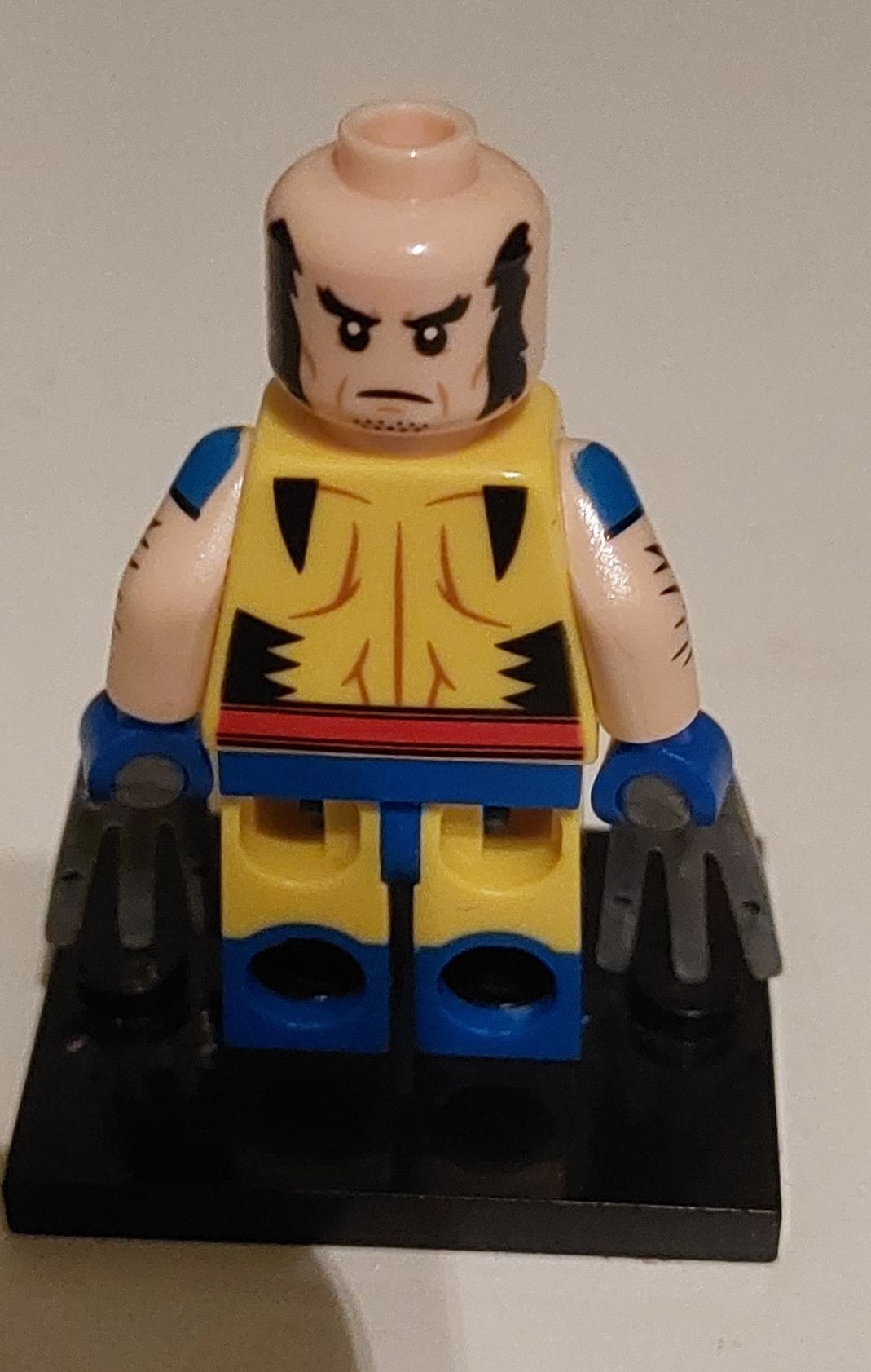 Figurka lego marvel 71039 wolverine (jak nowa)