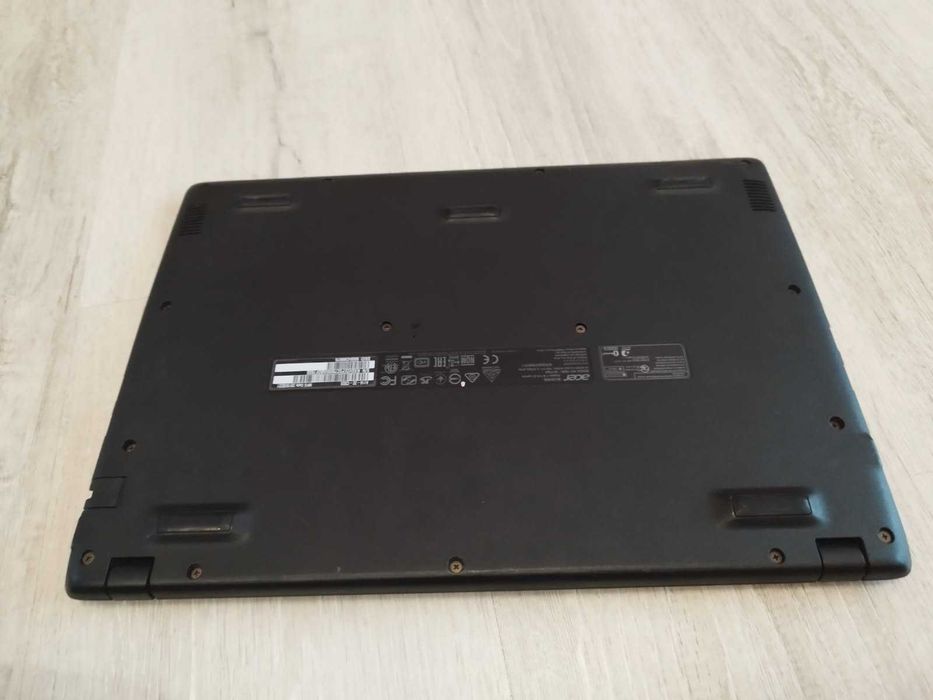 Laptop Acer windows S