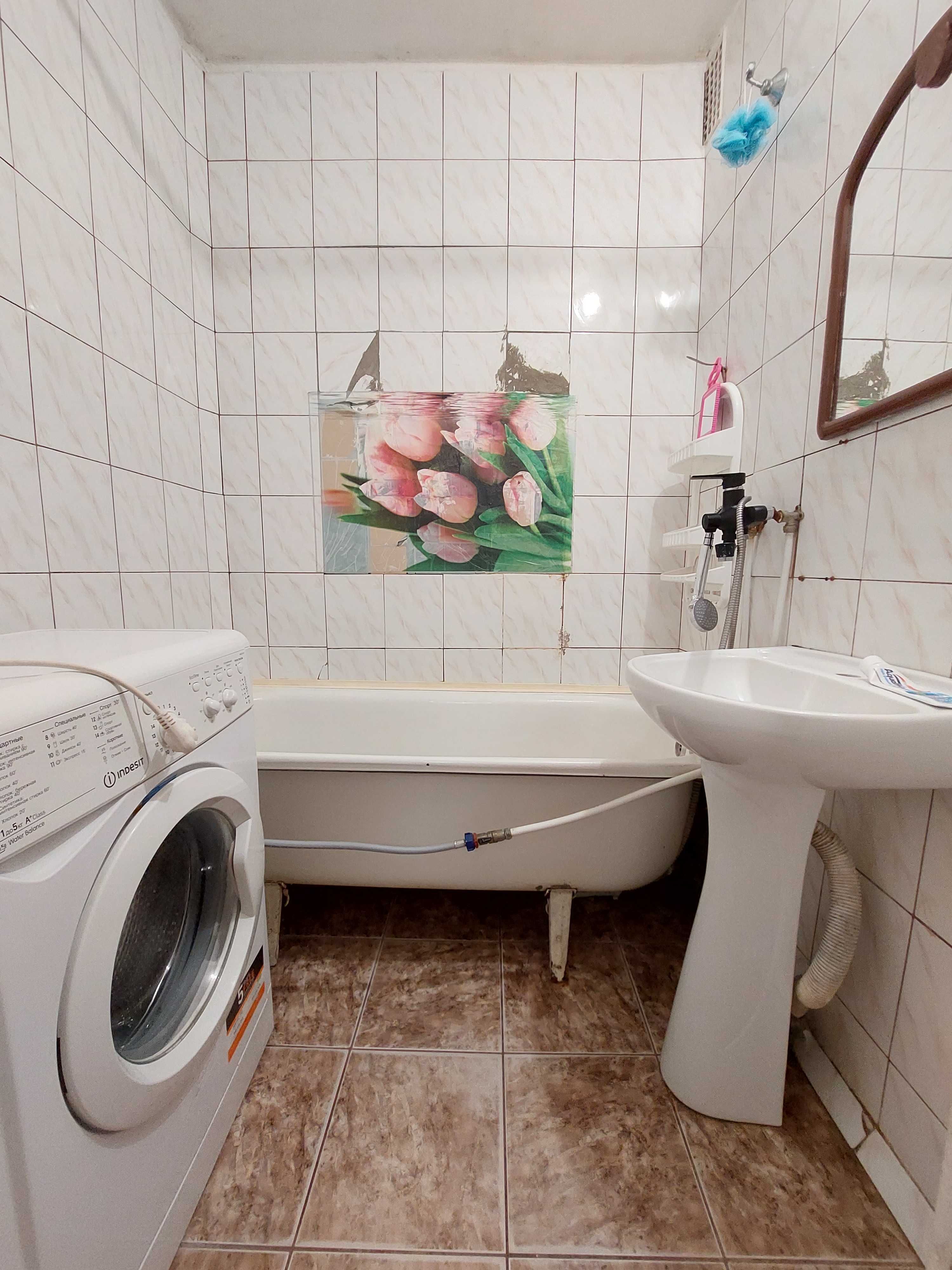 Продаж 2 кімнатної в Центрально м.р. Українська вул. 2/9