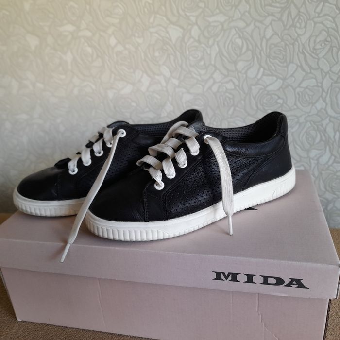 Стильные туфли(кроссовки) Мида