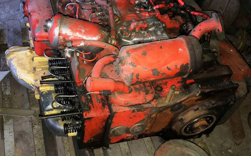 Silnik OM 327 mercedes 6 cylindry części kombajn Dominator New Holland