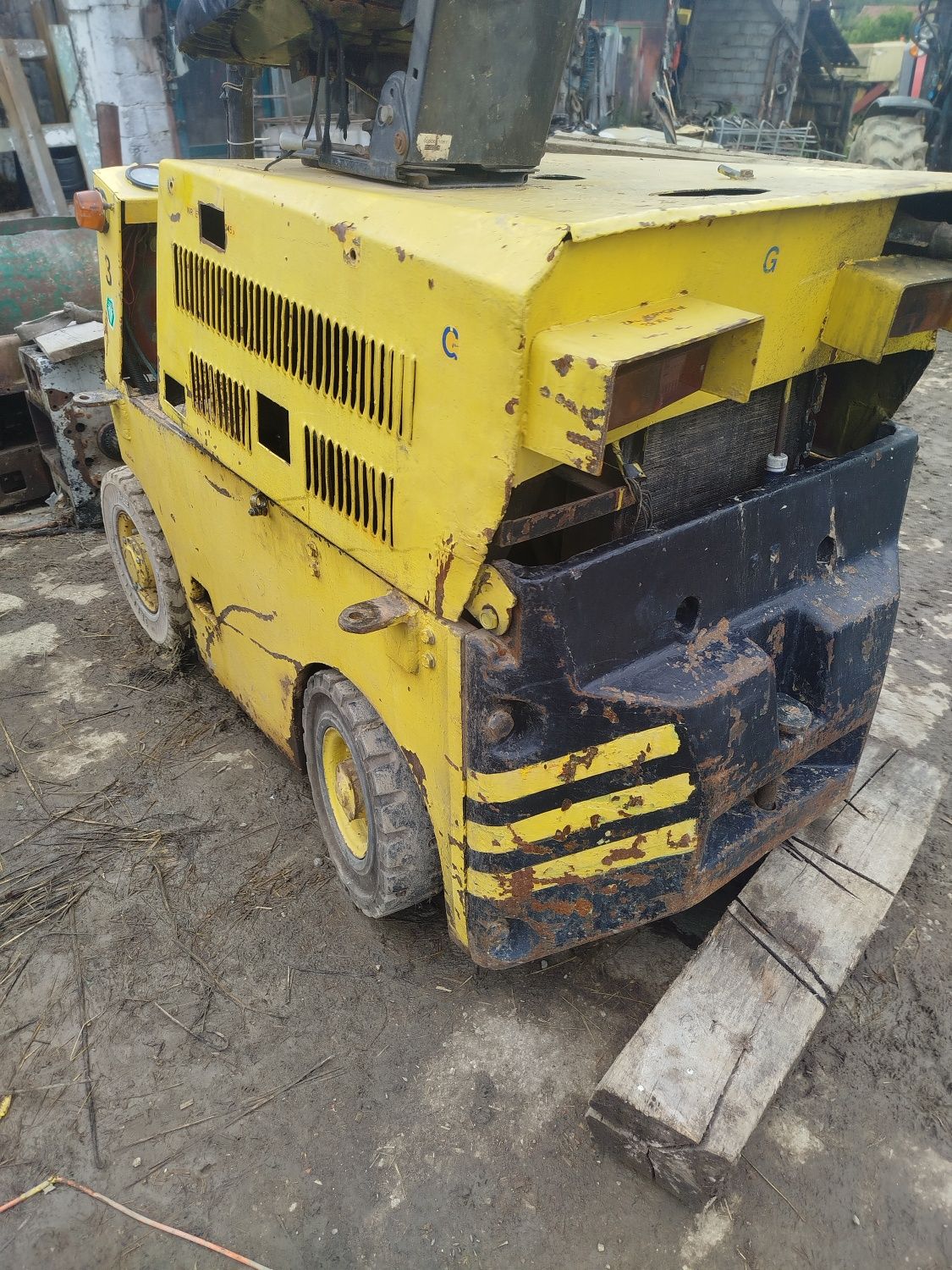 Silnik c 330 Ursus części wózek widłowy rak