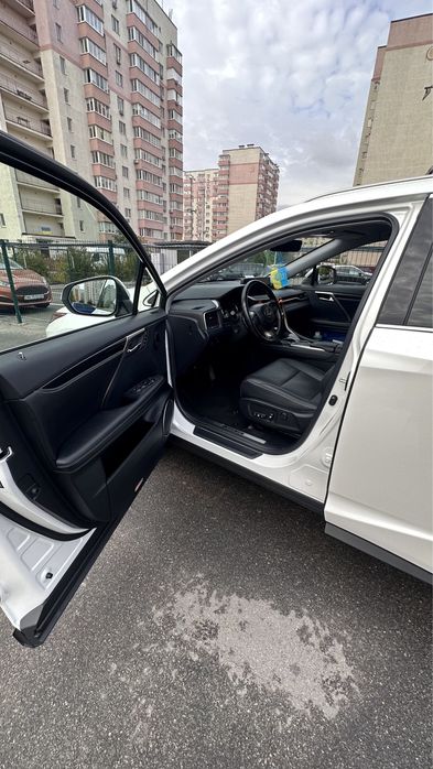 Перший власник!Офіційна з салону! Пробіг 35 тис!