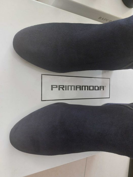 Eleganckie botki zamszowe rozmiar 38.