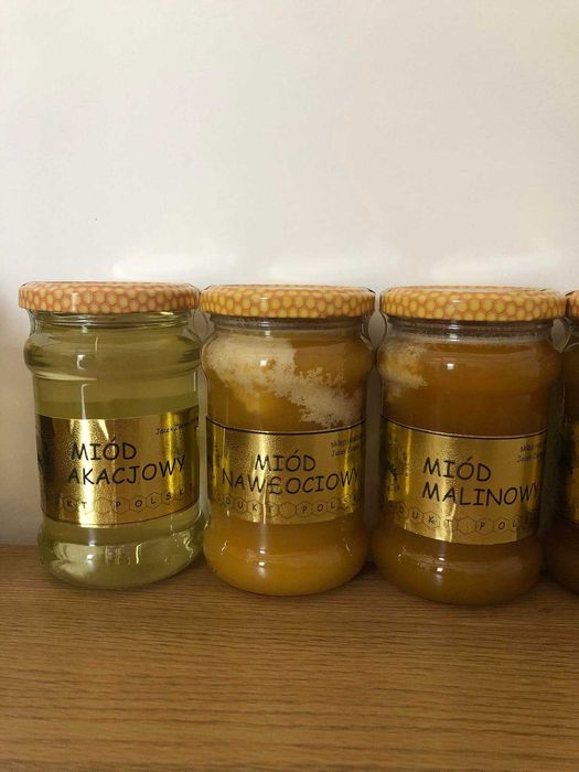 Miody, produkty z pasieki, syropy do herbaty, konfitura z żurawiny