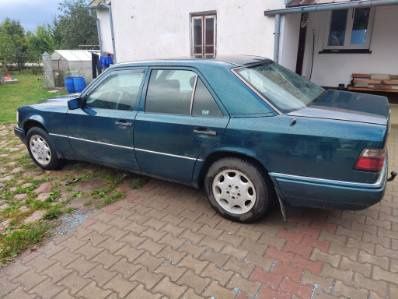 Mercedes Benz W 124