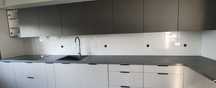 Panele szklane laminowane