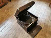 Gramofon  antyczny 1920r