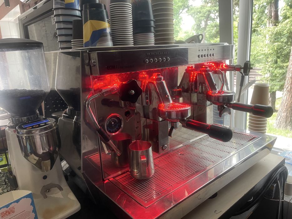 Кофе машина,кавоварка Б у в робочому стані