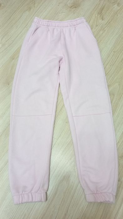 Spodnie dresowe Zara roz.152 jasny róż stan bdb