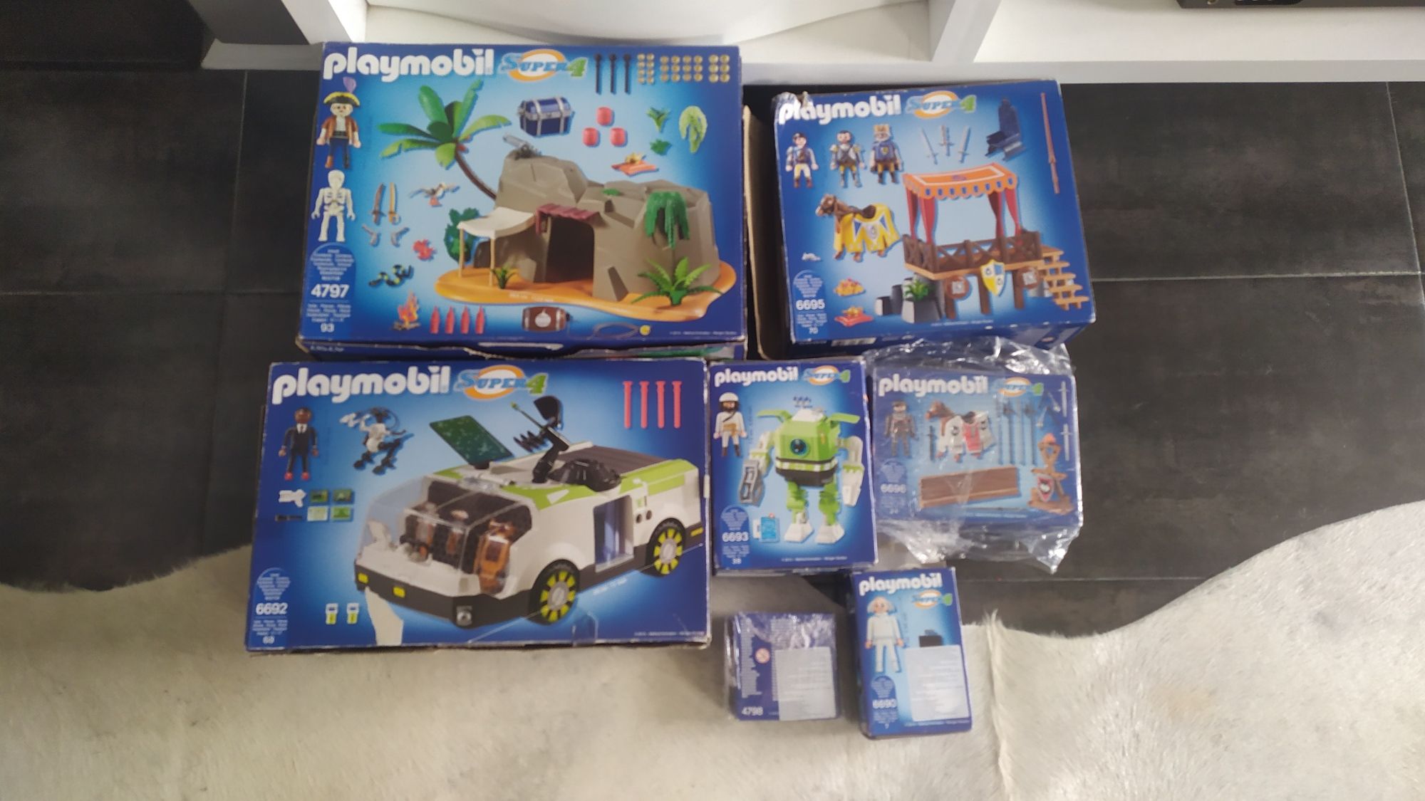 Playmobil 6 sets super 4