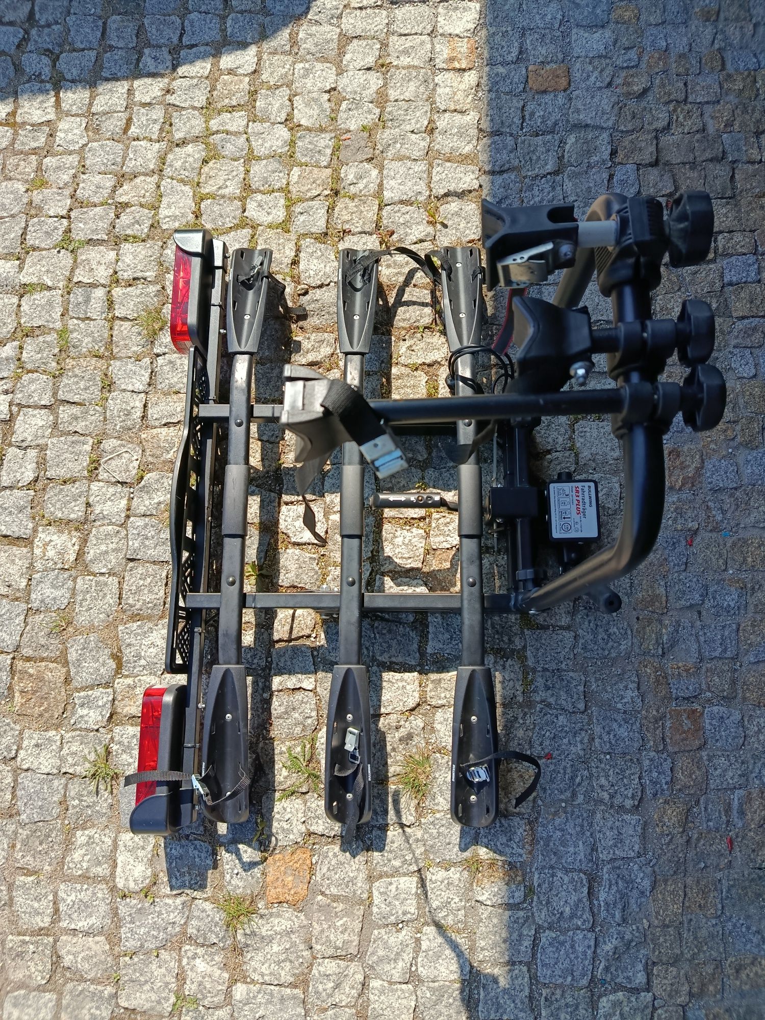 Bagażnik na 3 rowery bullwing