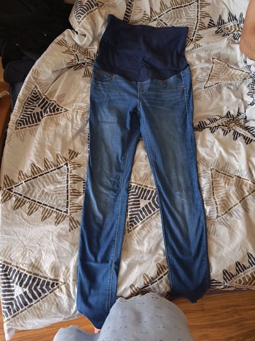 Ubrania ciążowe w dobrym stanie