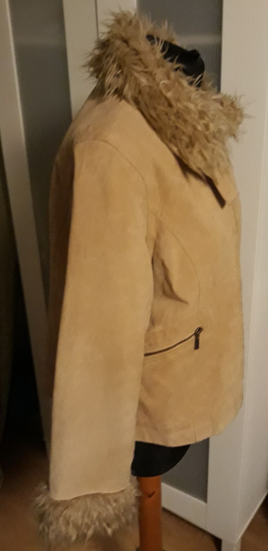 Piękna kurtka damska detail r 42 XL z futerkiem śliczna okazja