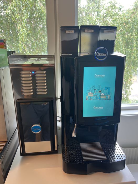 Ekspres do kawy Carimali Armonia ULTRA + Lodówka