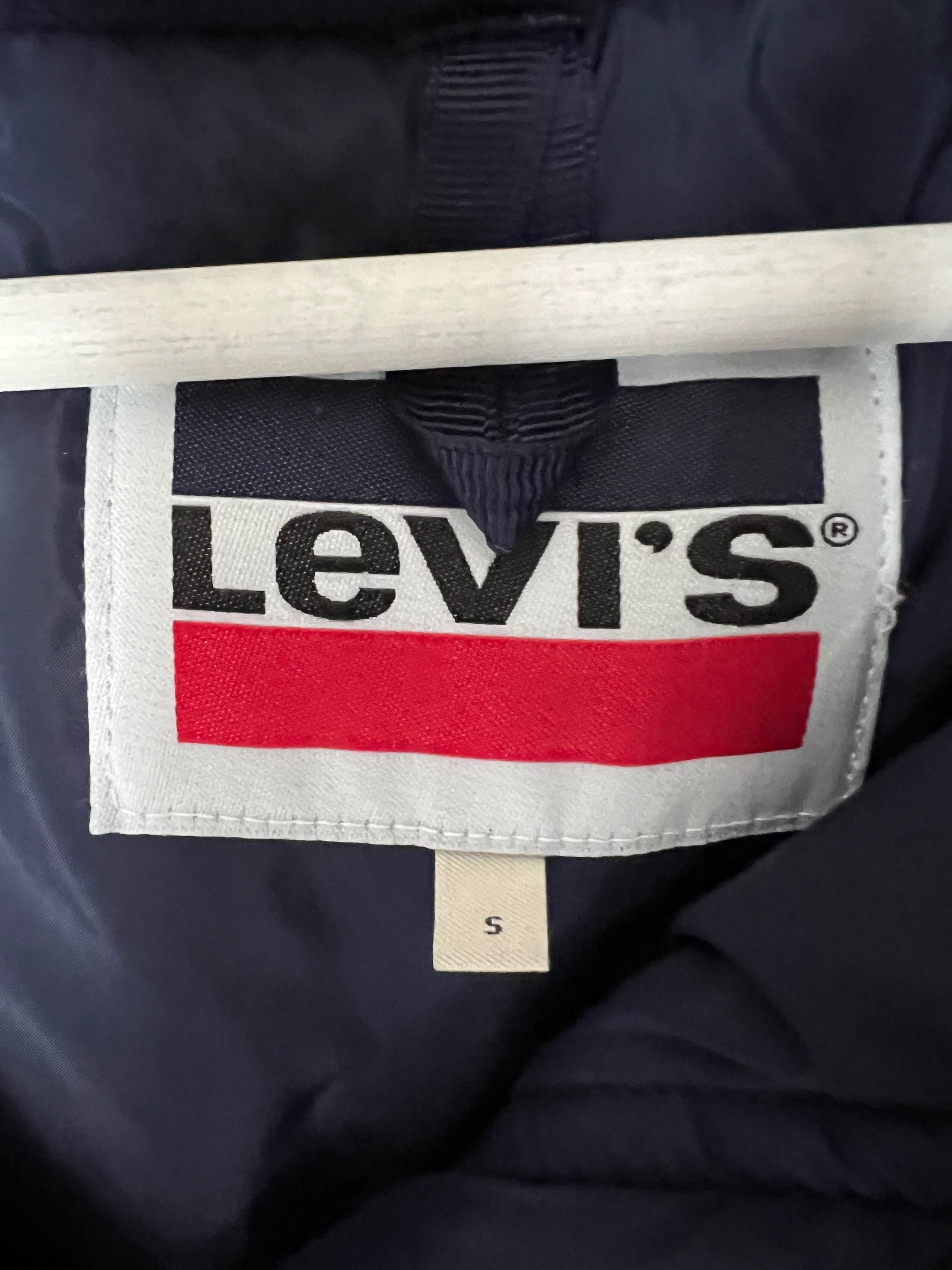 Puchowa kurtka LEVI’S rozm. S