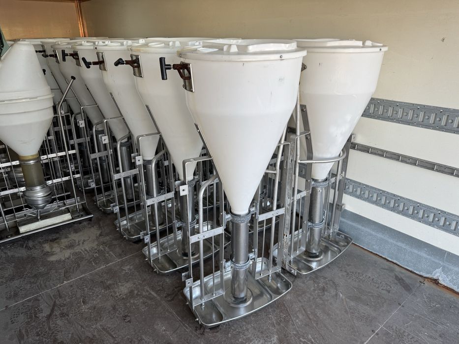 Karmnik - TUBEOMAT - Automat paszowy dla TUCZNIK