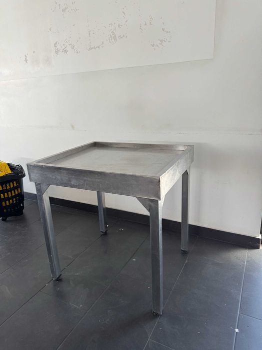 Mesa Bancada em Aço Inox - 60x70x70 cm