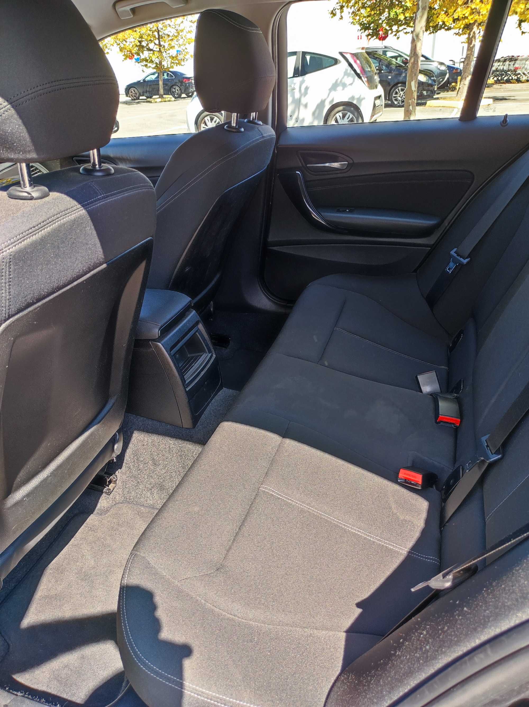 BMW 116d EfficientDynamics Sport 5 portas