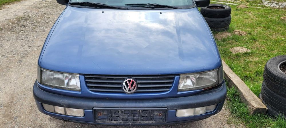 Passat B4 Maska Pokrywa Silnika