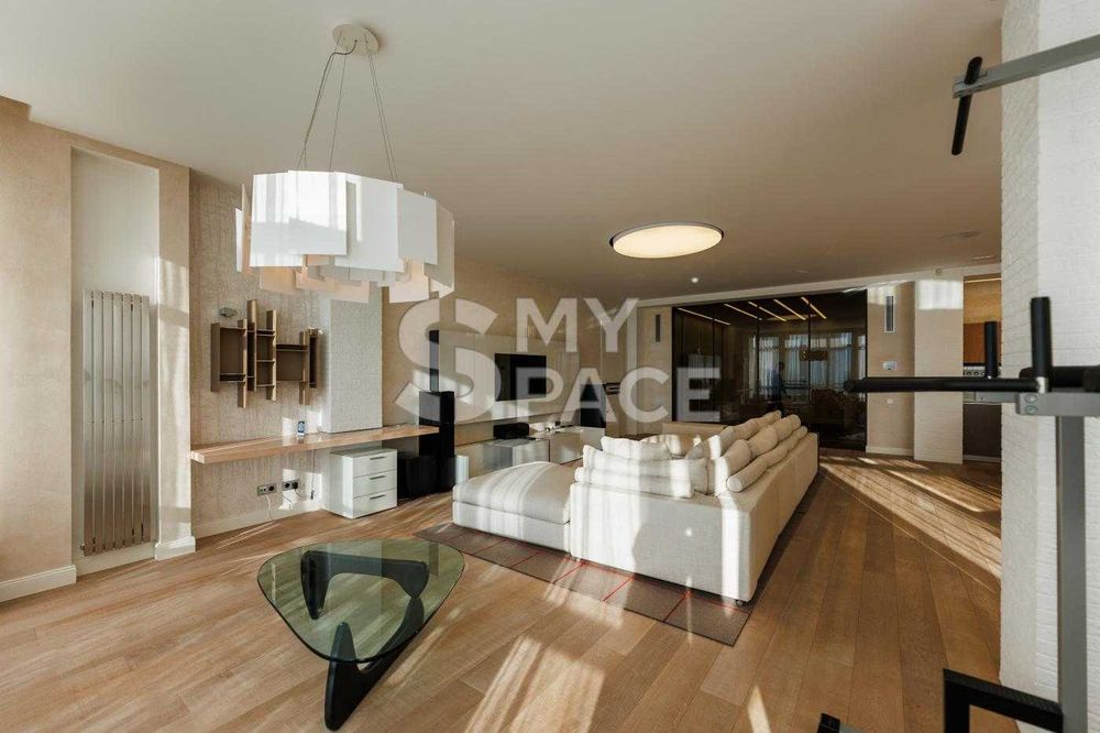 Ексклюзивна 3к. 208м2 Грушевського Липська Мазепи Центр Арсенальна