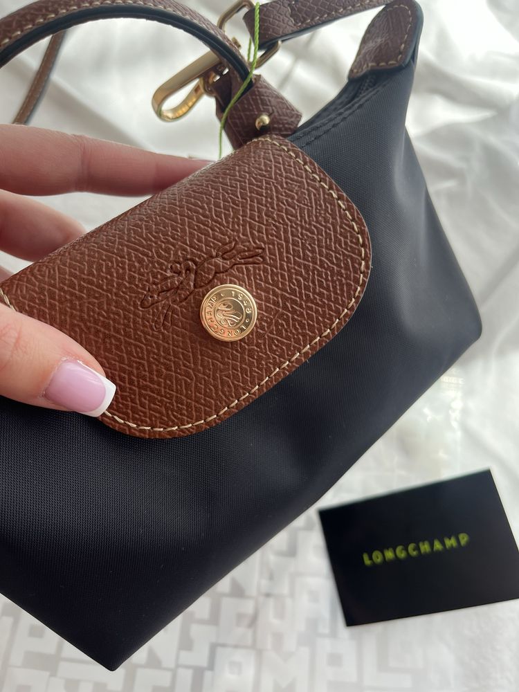 Czarna torebka do ręki na ramię Longchamp mini