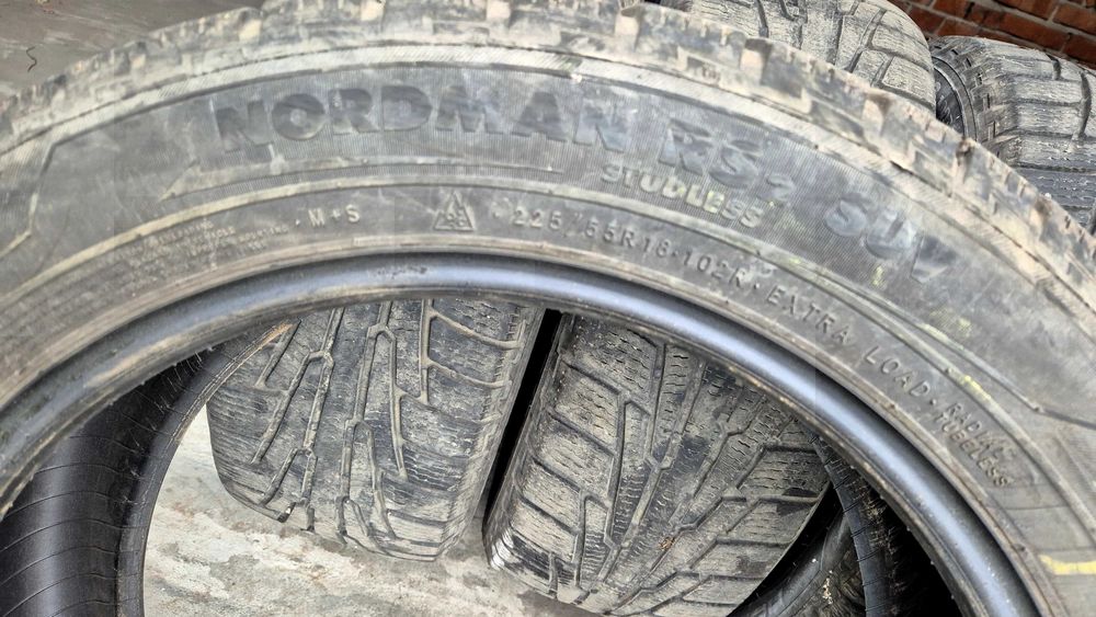 Зимові шини 4 шт вживані Nokian 225/55/18