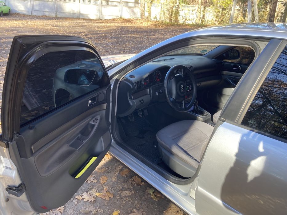 Ауді А4 Б5 рестайлінг 1.6 на газу