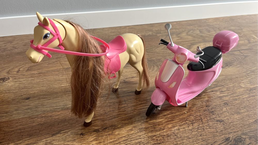 Zestaw koń i motor dla Barbie