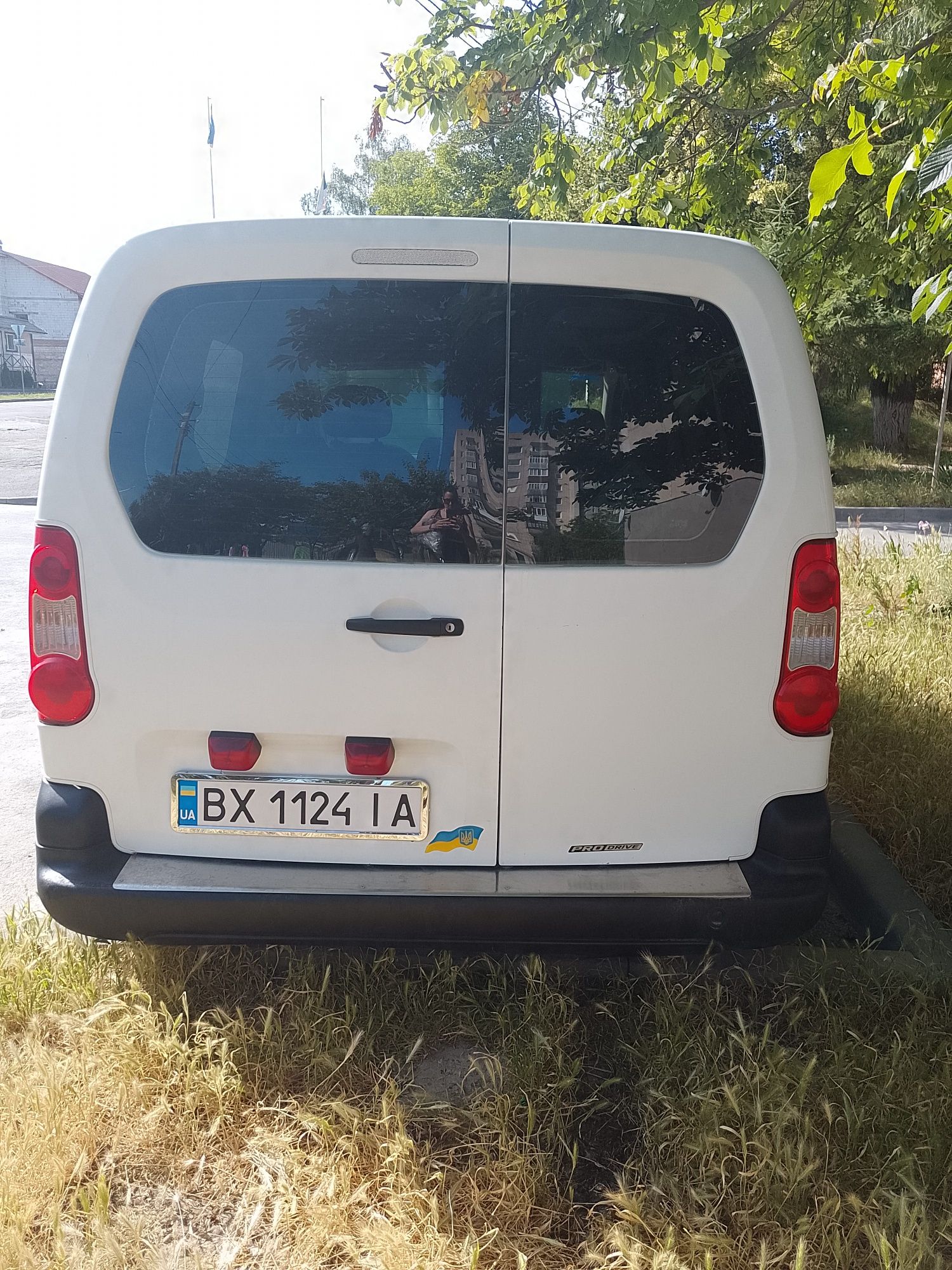 Машина. Автомобіль citroen berlingo 1.6 дизель