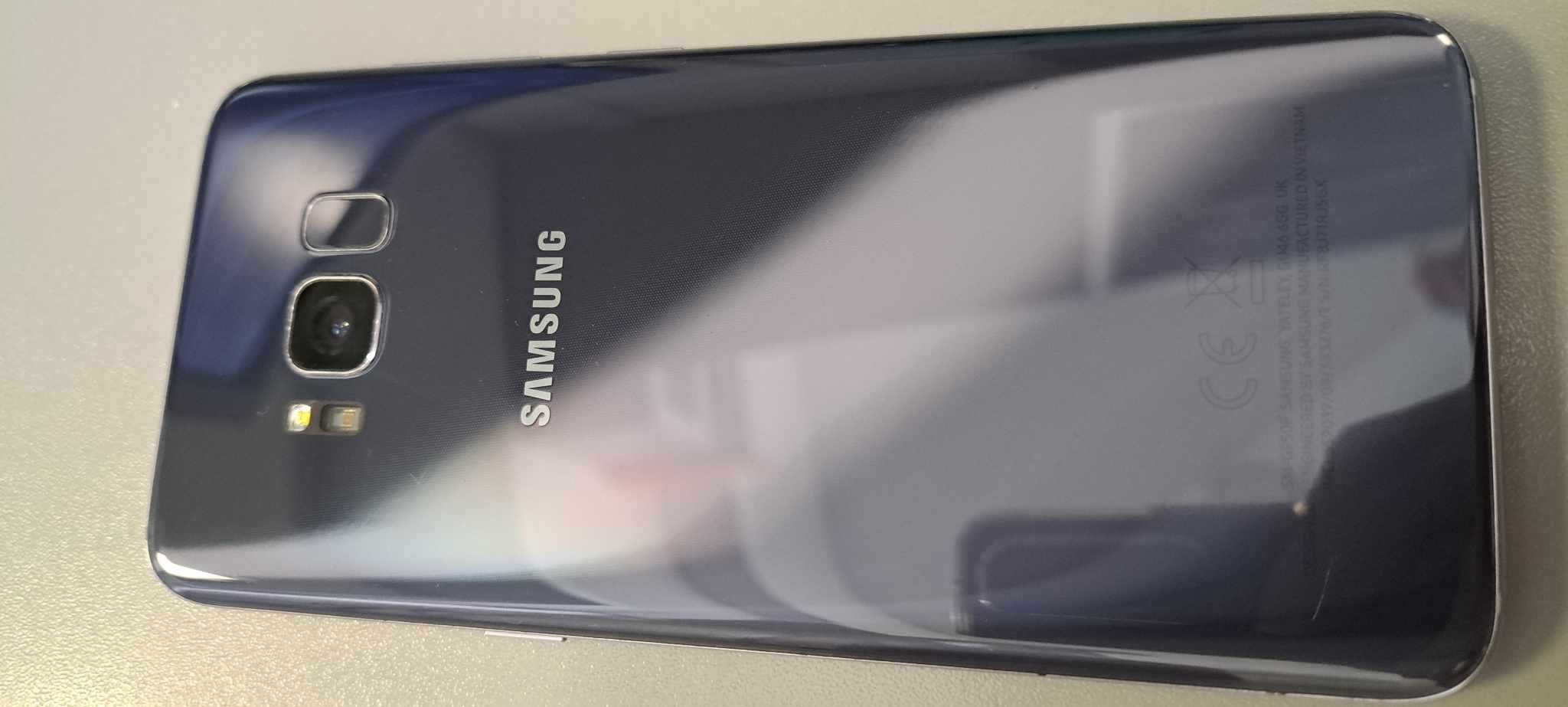 Samsung Galaxy S8 uszkodzony