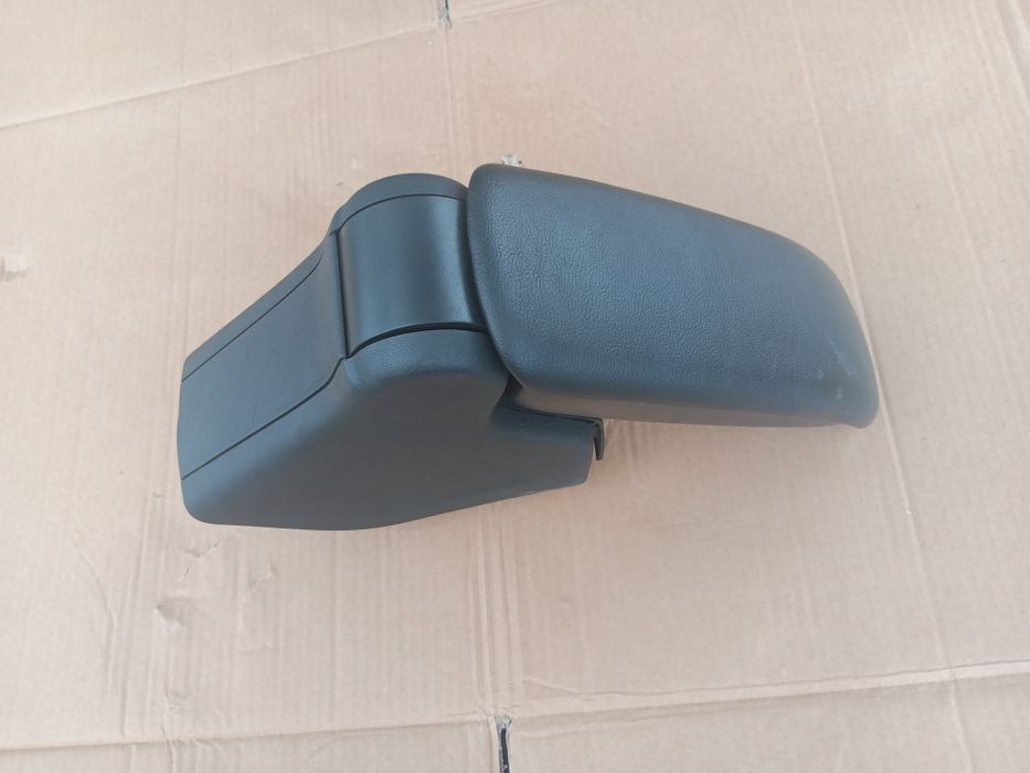 Citroen DS3 fotel fotele kanapa boczki skóra skórzane podłokietnik EU