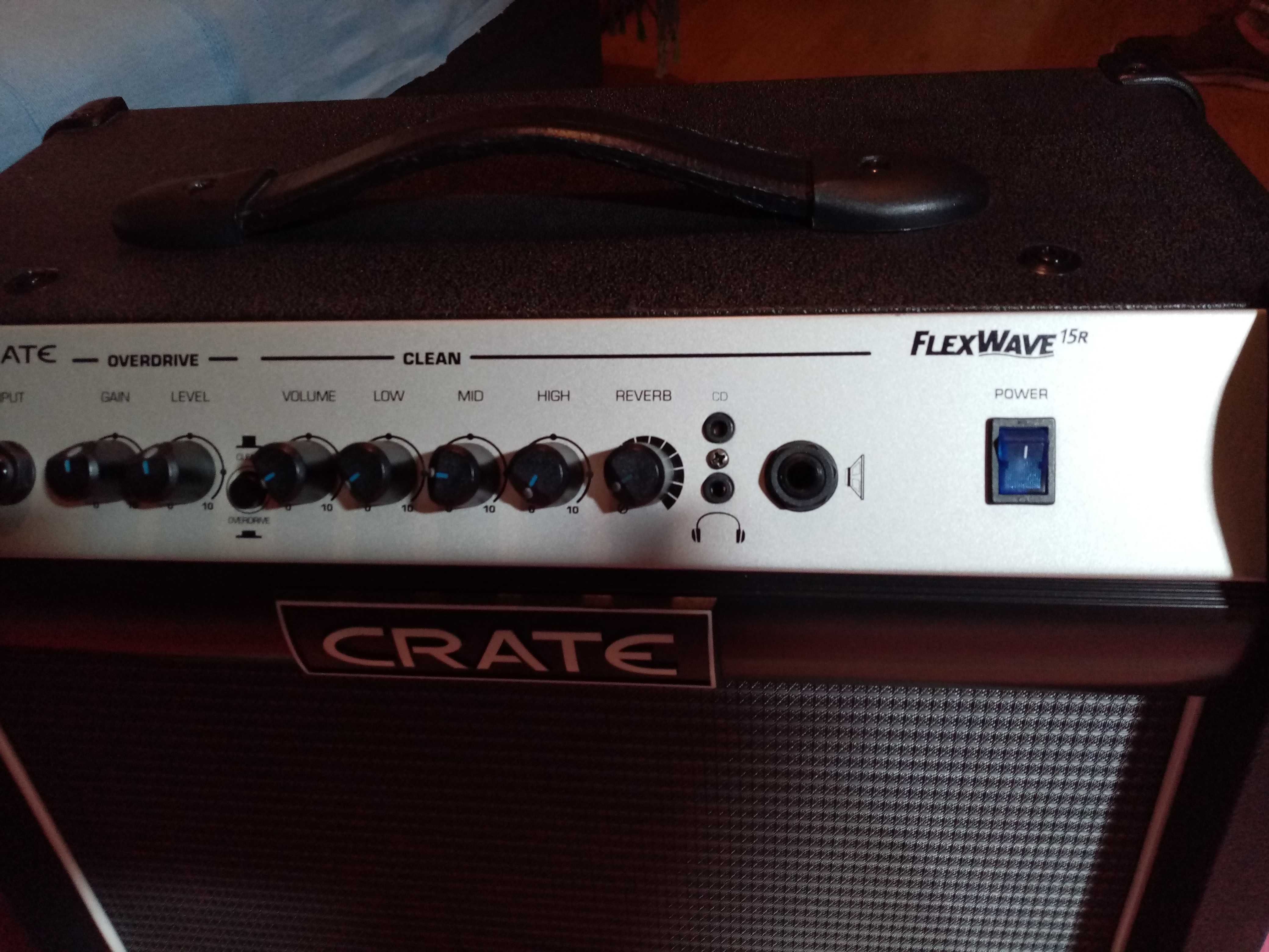 Amplificador Crate Flex 15RU