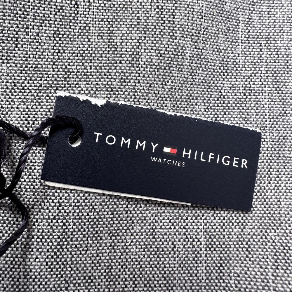 Zegarek Tommy Hilfiger podwójny pasek dwustronny