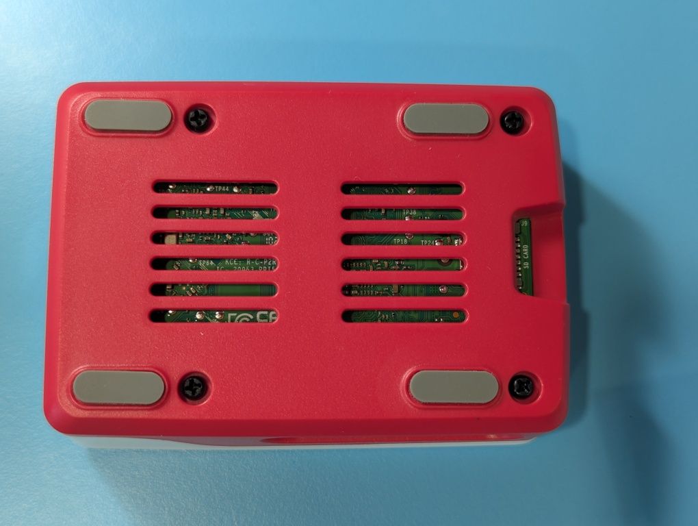 На гарантії Raspberry Pi 5 8Gb + M.2 HAT+ SSD 512GB + M.2 SSD external