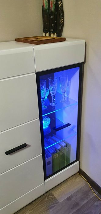 Продаж сучасної стінки