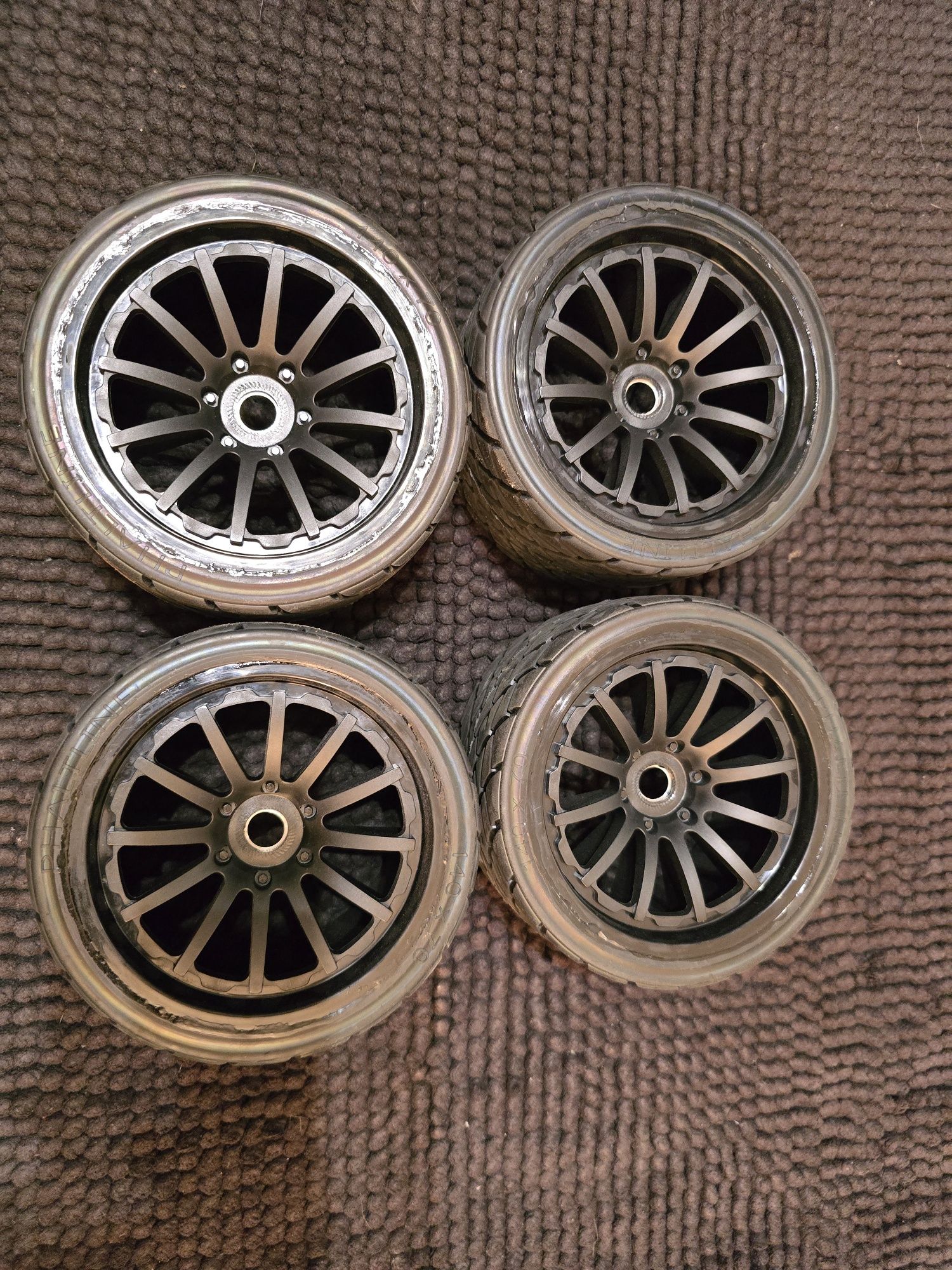 Koła rc 1/8 onroad hex 17