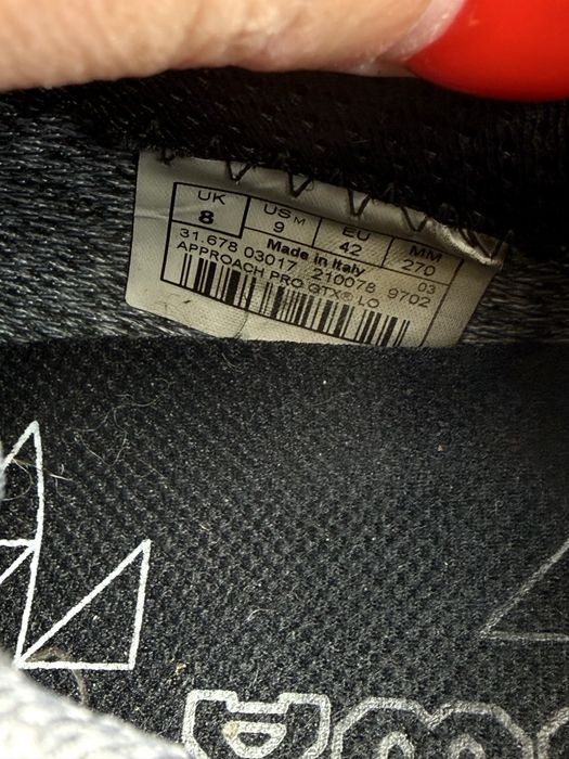 Черевики чоловічі Lowa Gore-Tex  42(27)
