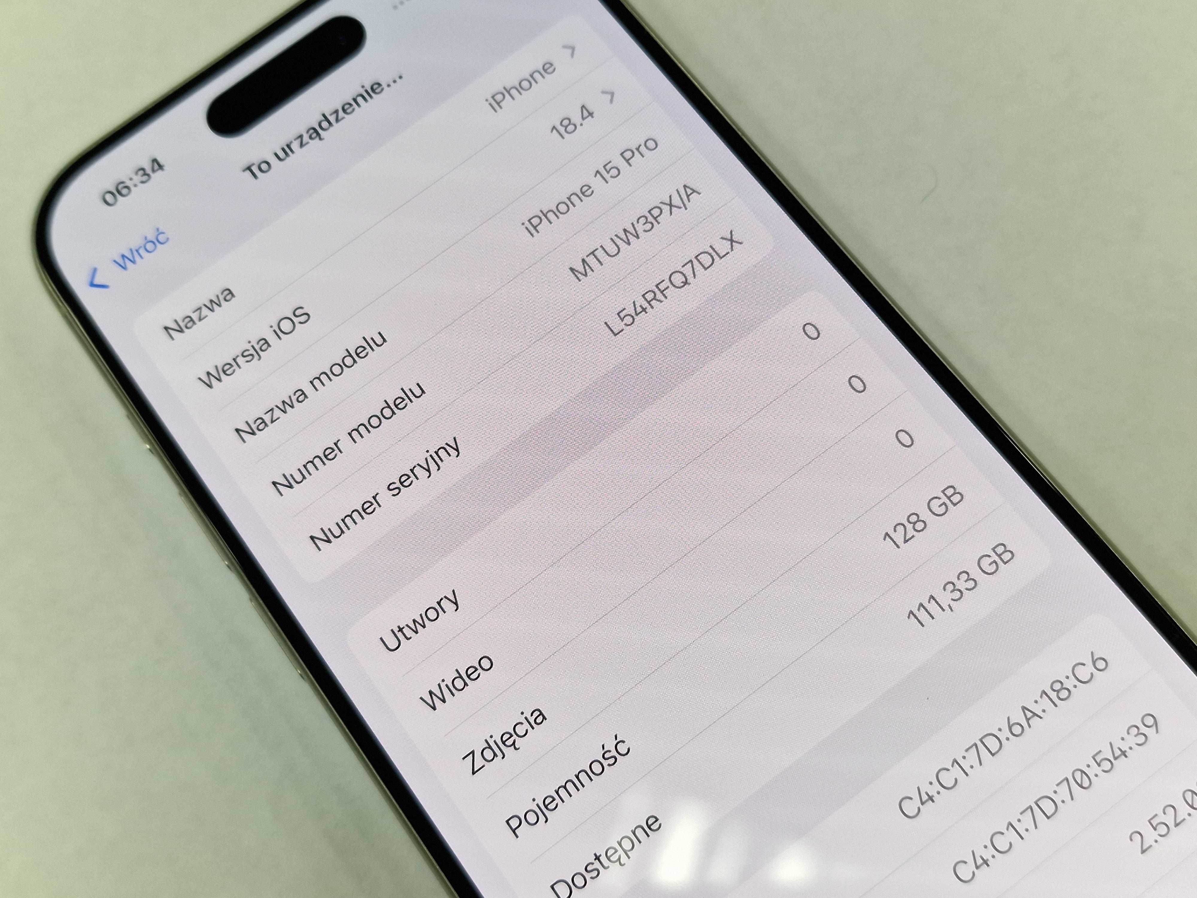 Iphone 15 PRO 128GB/ White Titanium/ 88%/ Grade A/ + ładowarka