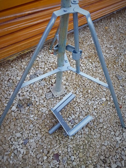 Podpory budowlane stemple metalowe dźwigar H-20 szalunki stropowe
