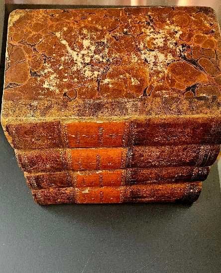 Sprzedam antyczne książki "Historia Napoleona"